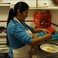 Entró en vigencia una nueva norma en Argentina que otorgará beneficios adicionales a las empleadas domésticas.